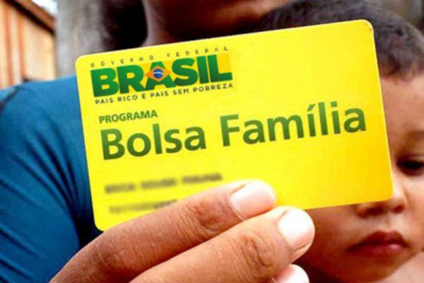 Bolsa Família: Governo confirma pagamento de R$600,00 aos cadastrado